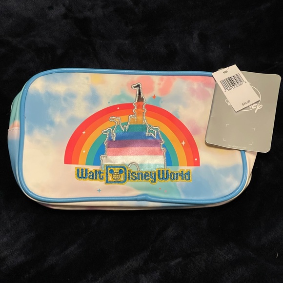 Walt Disney World Fanny Pack Tie Dye Rainbow Castle NWT - Picture 3 of 10